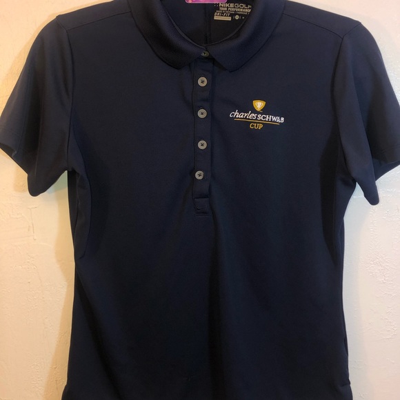 Navy Nike woman’s golf polo - Picture 3 of 5